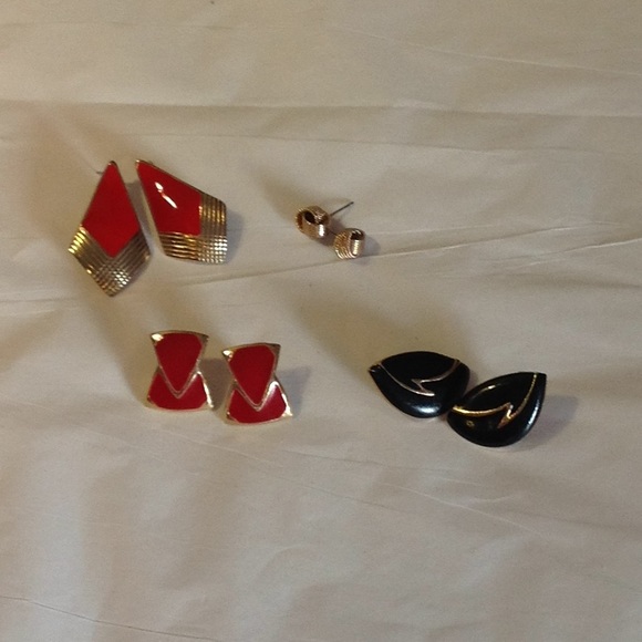 POST EARRINGS .. 4 pairs.. without postbacks - Picture 5 of 13